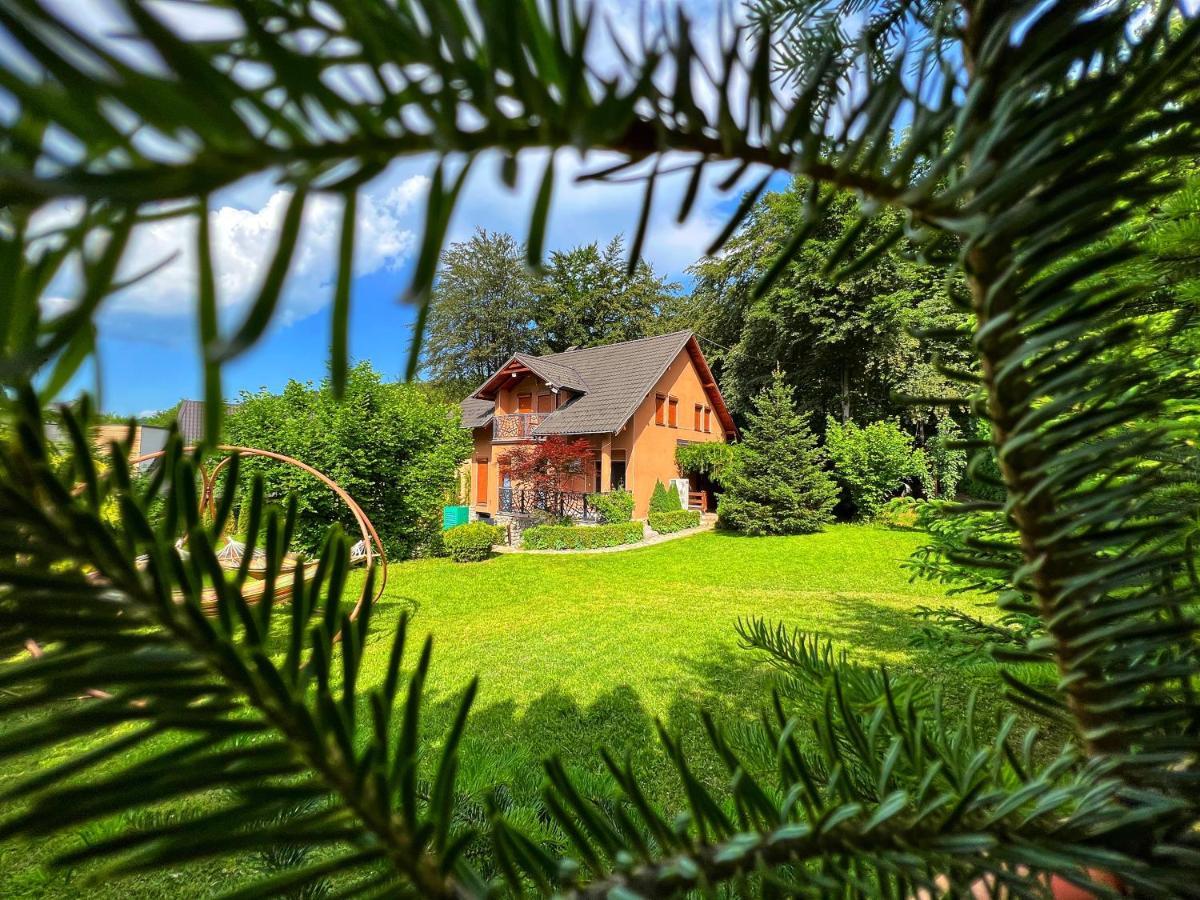 De La Villa Brezovice Extérieur photo